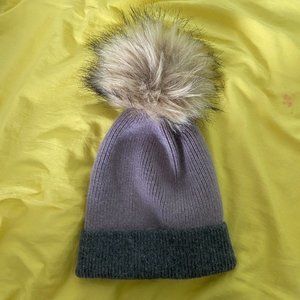 FREE SHIPPING Norla Canada beanie with pompom